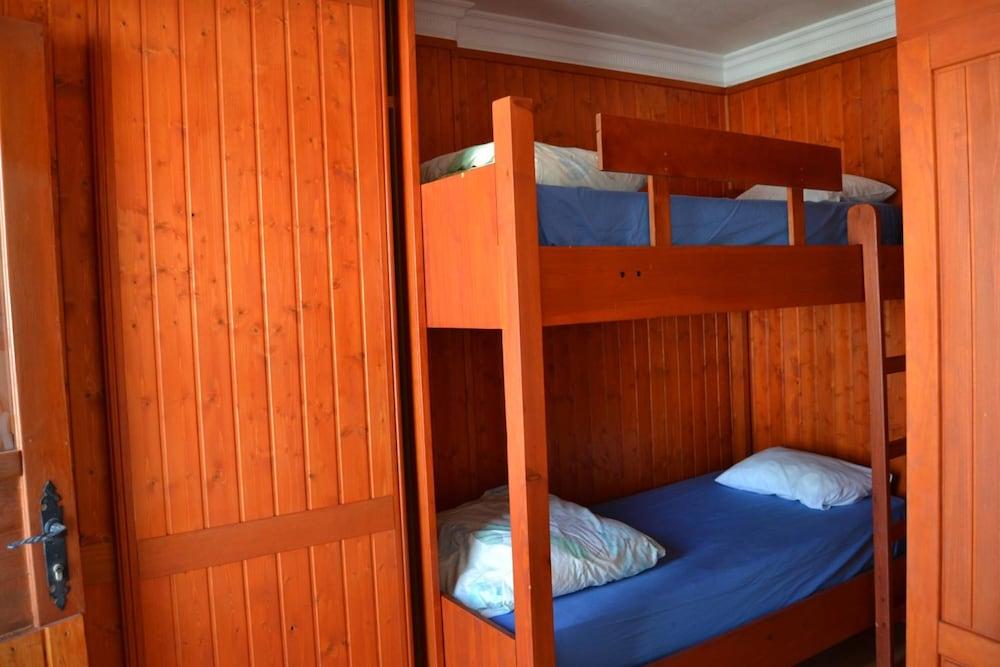 Hof van Holland Carihuela