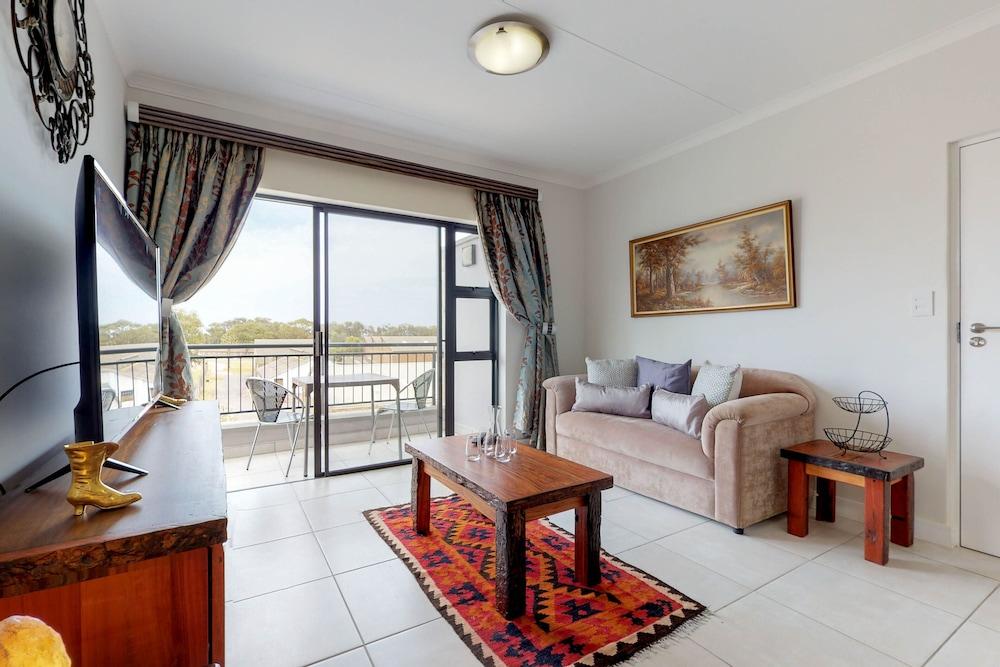 The Jade Estate Somerset West