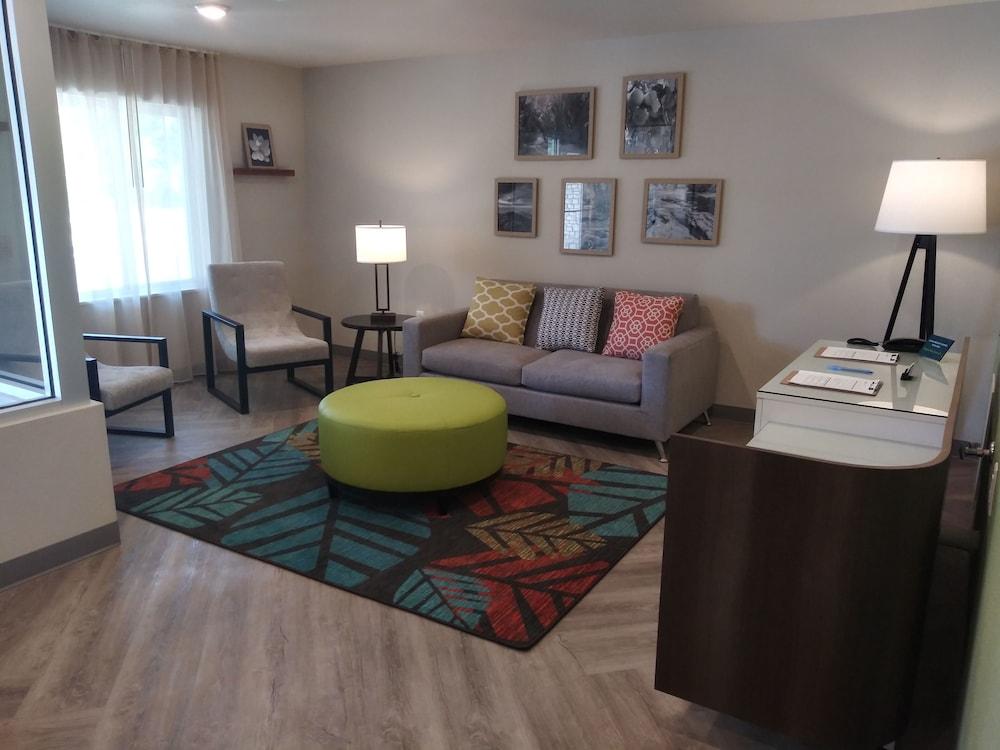 WoodSpring Suites Atlanta McDonough