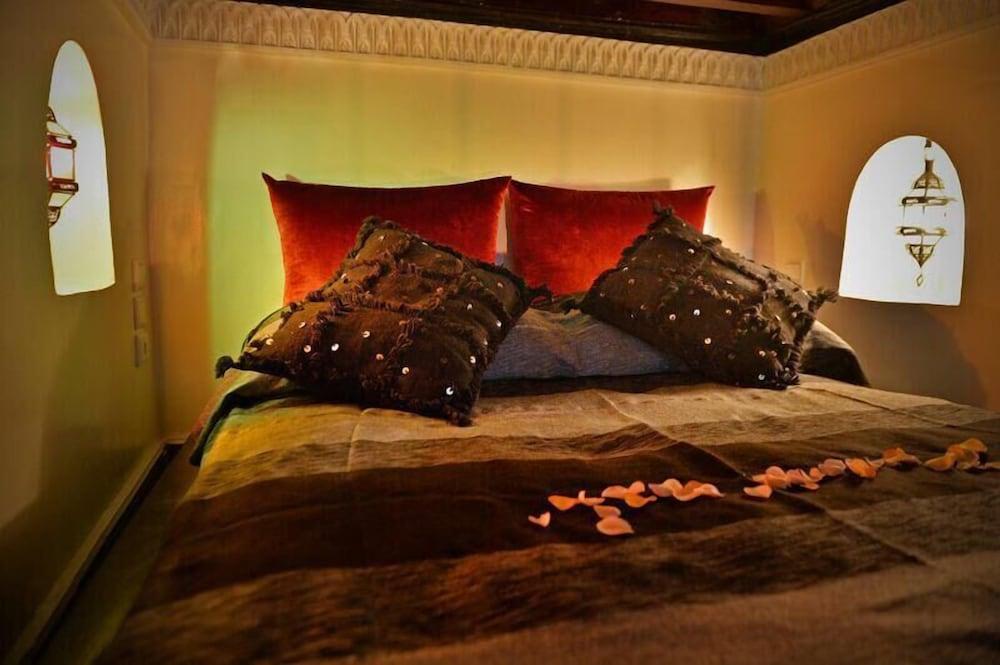 Riad Sardinas & Chili