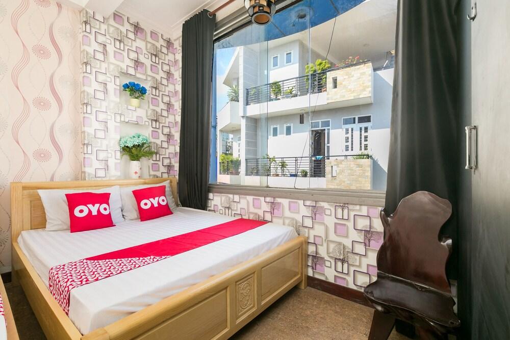 OYO 816 Ht Love Hotel