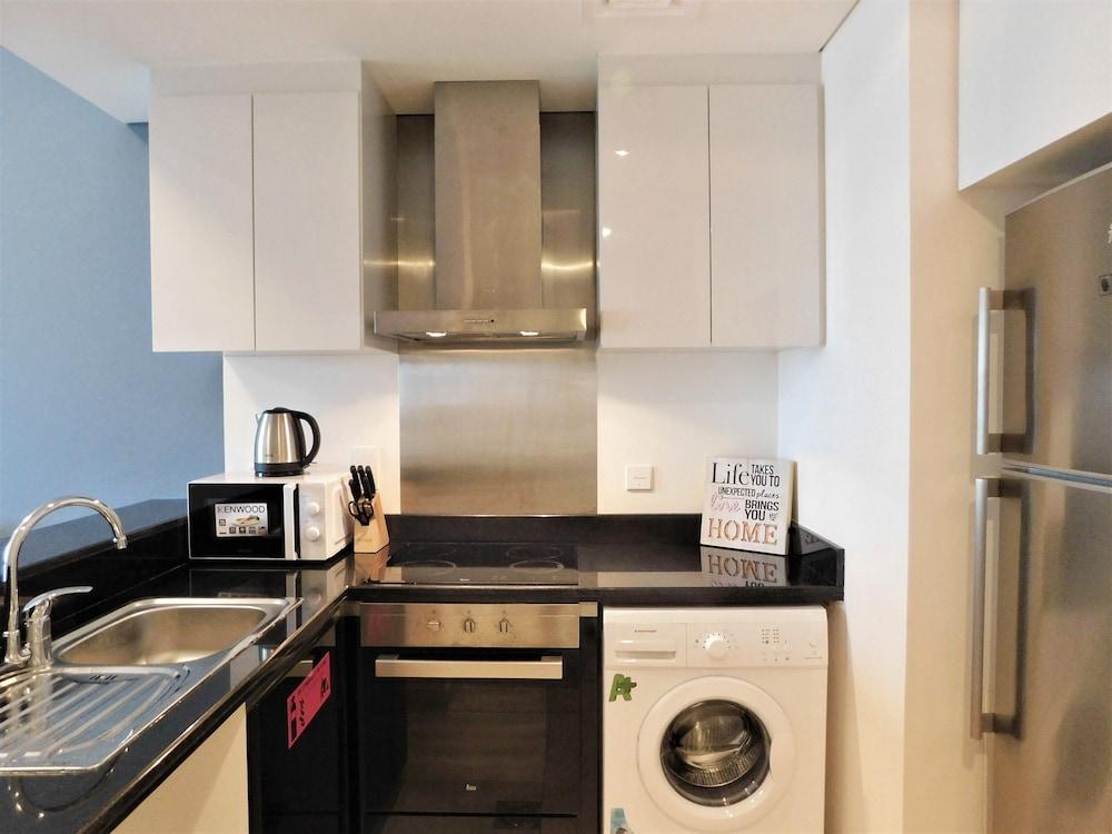 Luton Vacation Homes Damac Heights