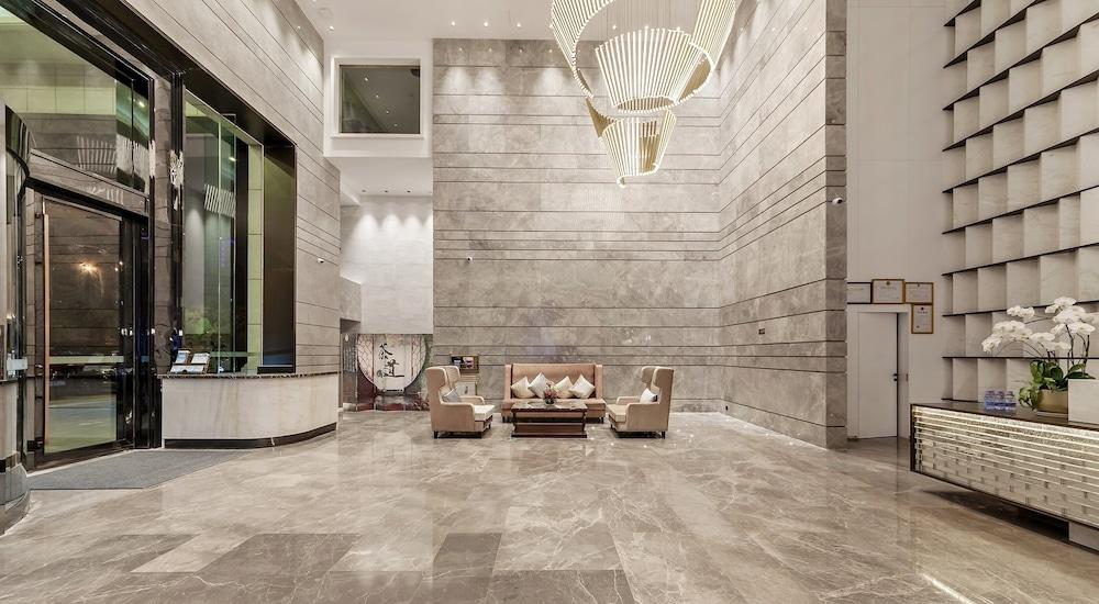 Tianyuan Junlong Hotel