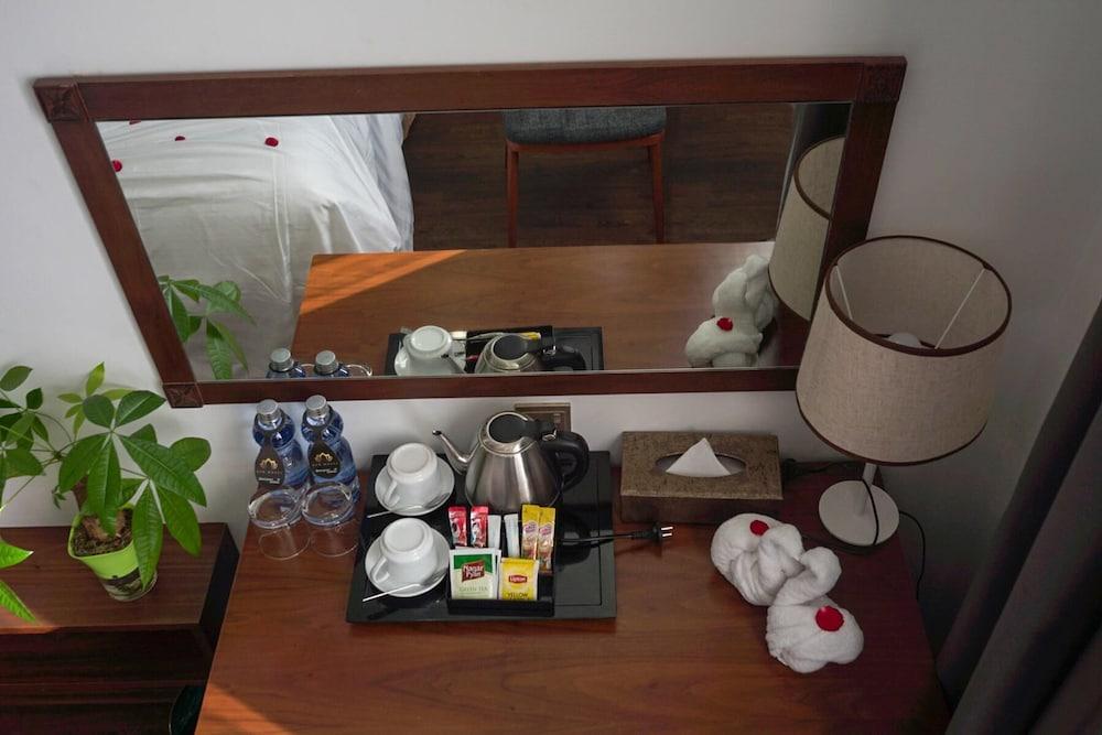 Sen Yangon Lakeview Hotel