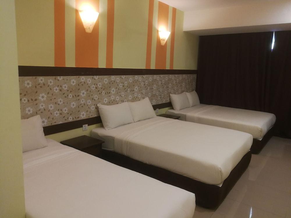 Sun Inns Permas Jaya