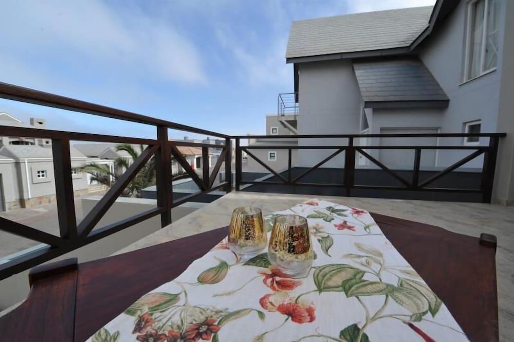 Blue Lily Langstrand Self Catering