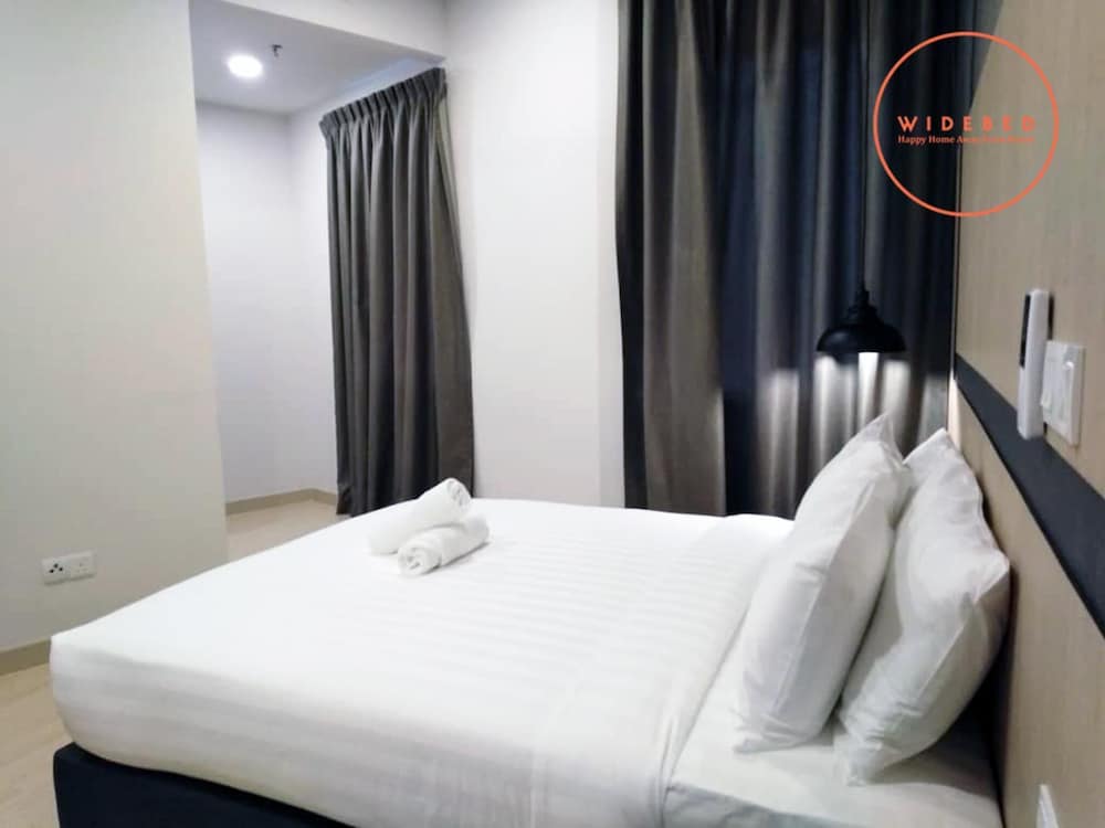 Windmill Upon Hills Genting by Widebed