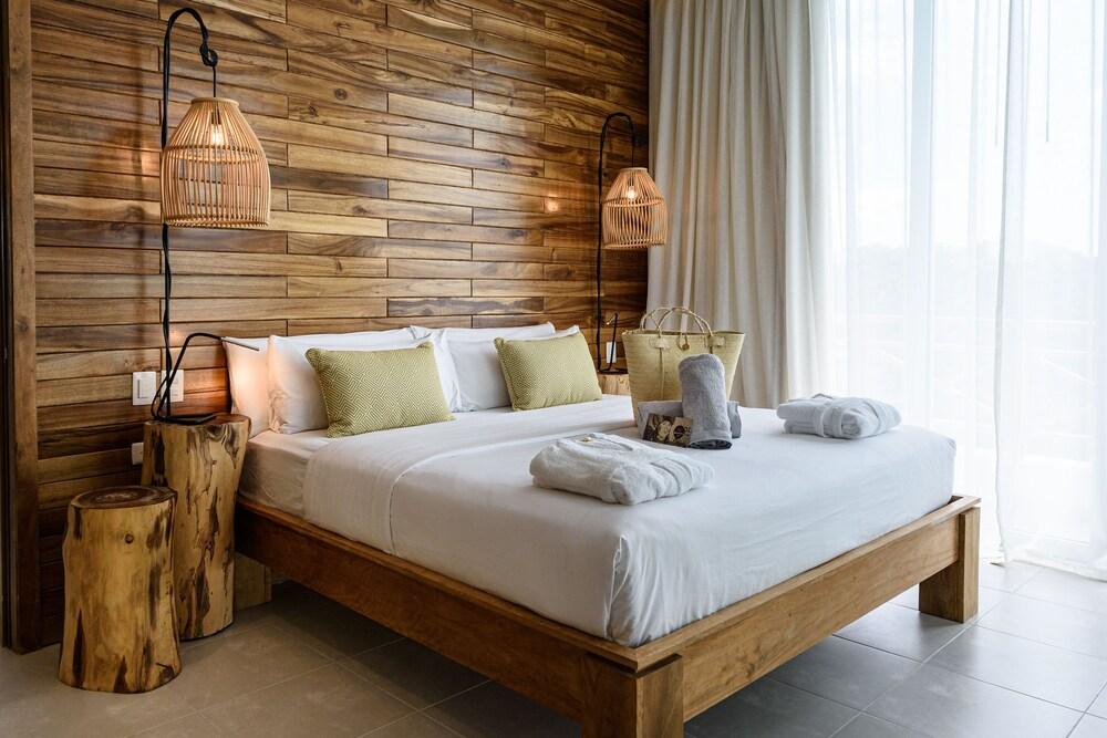 Saman Boutique Hotel