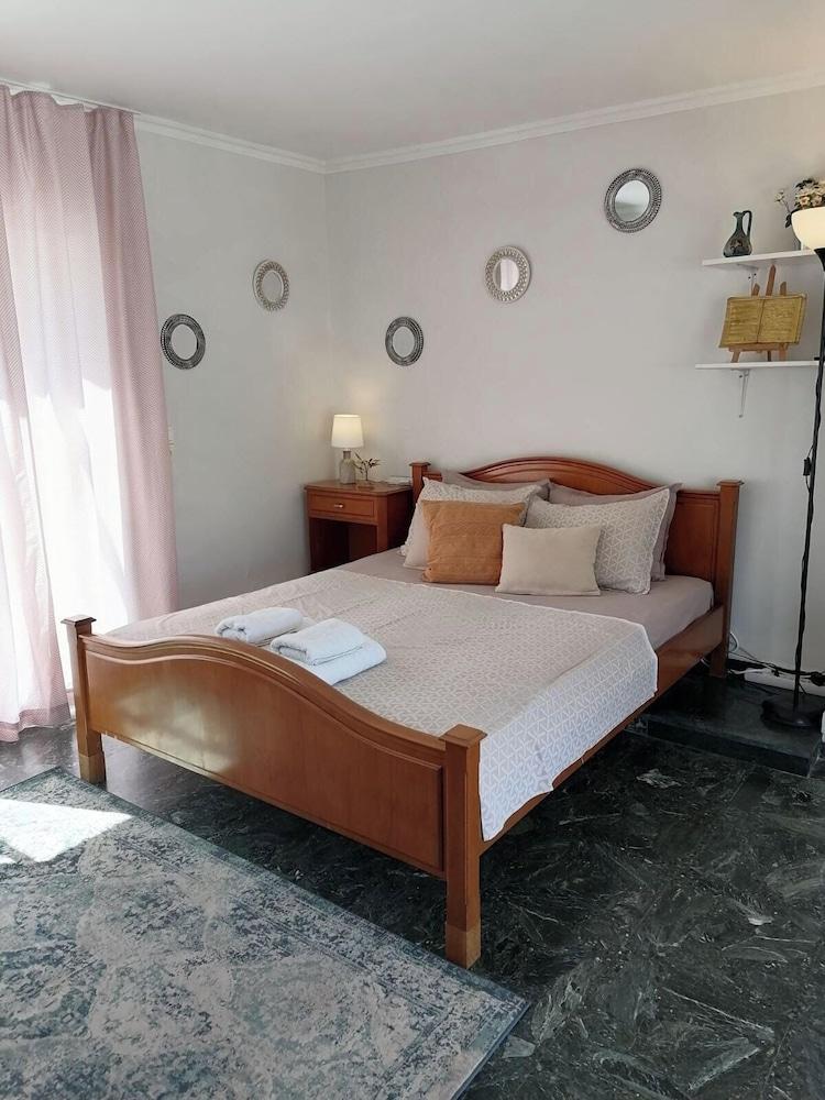 Acropolis View Charming Loft