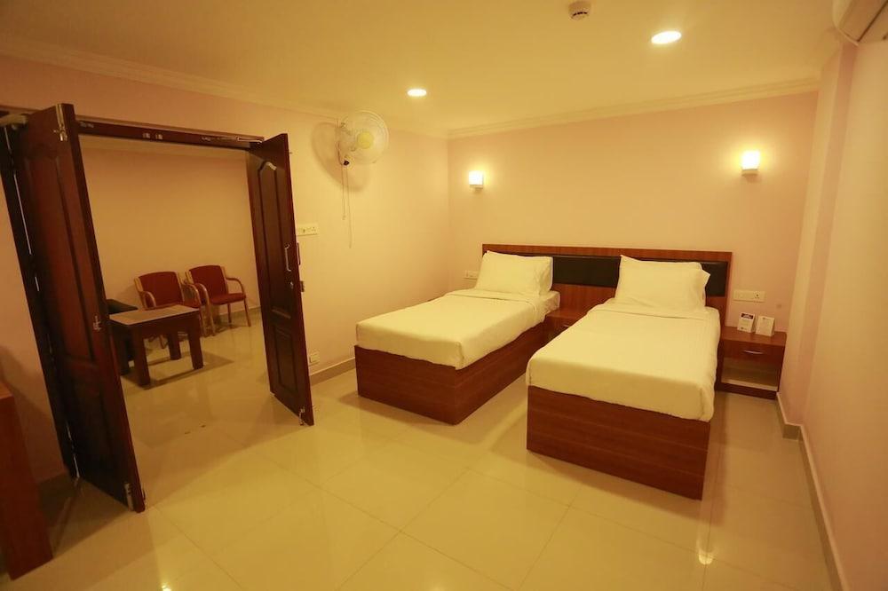 Luxora Hotel and Spa