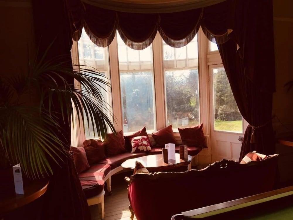 Brass Castle Country House Accommodation