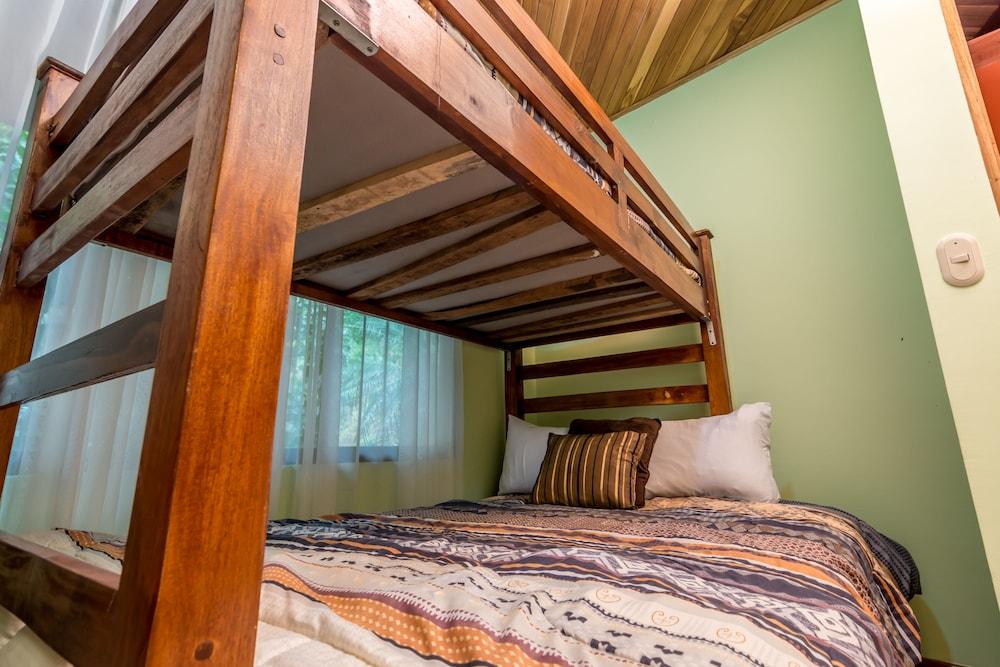 Hermosa Heights Villa 16