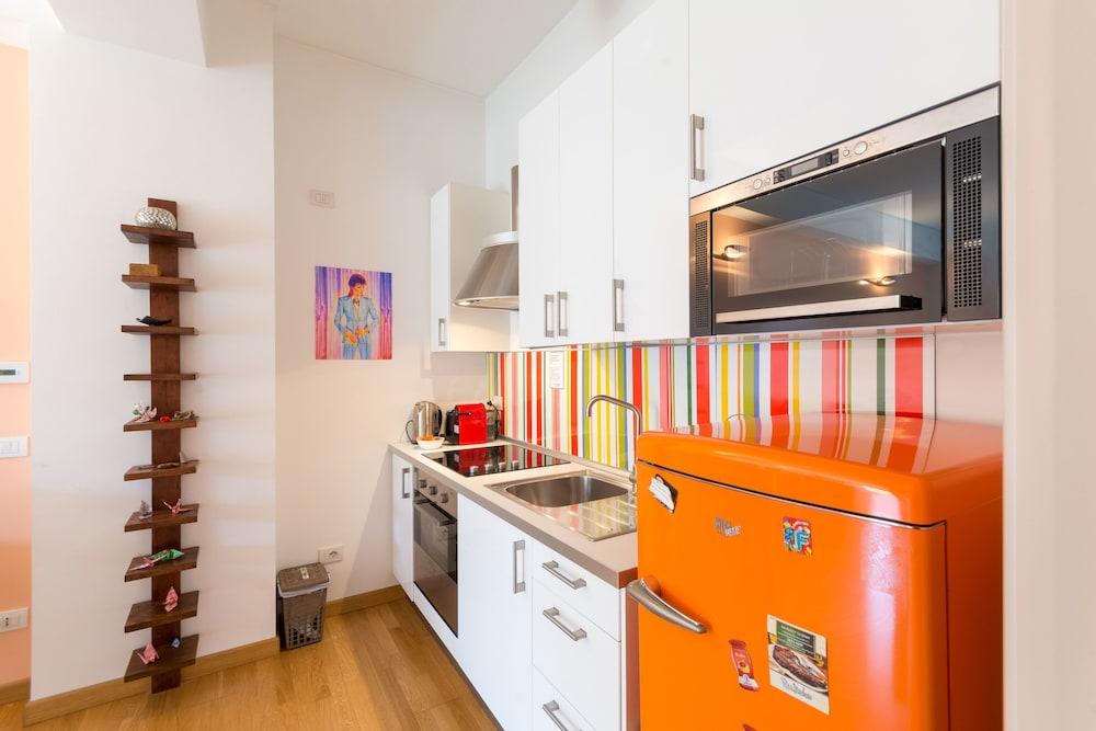 Navigli 6A Apartment