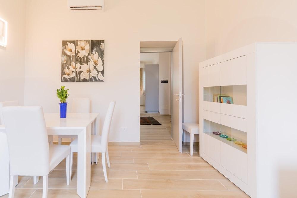 Isola Suite Apartment