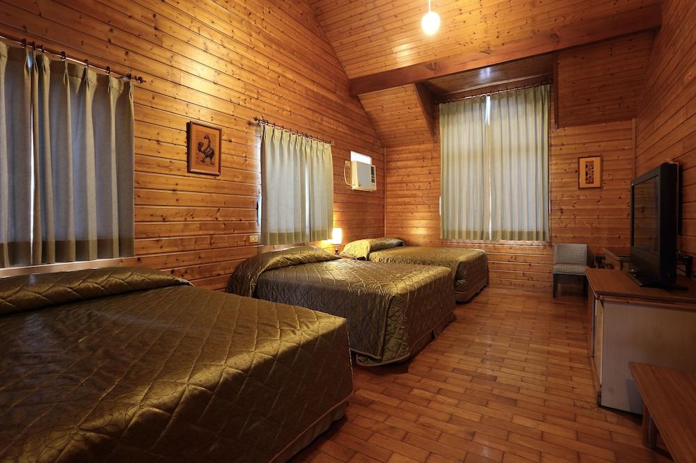 New Era Art Resort & Spa