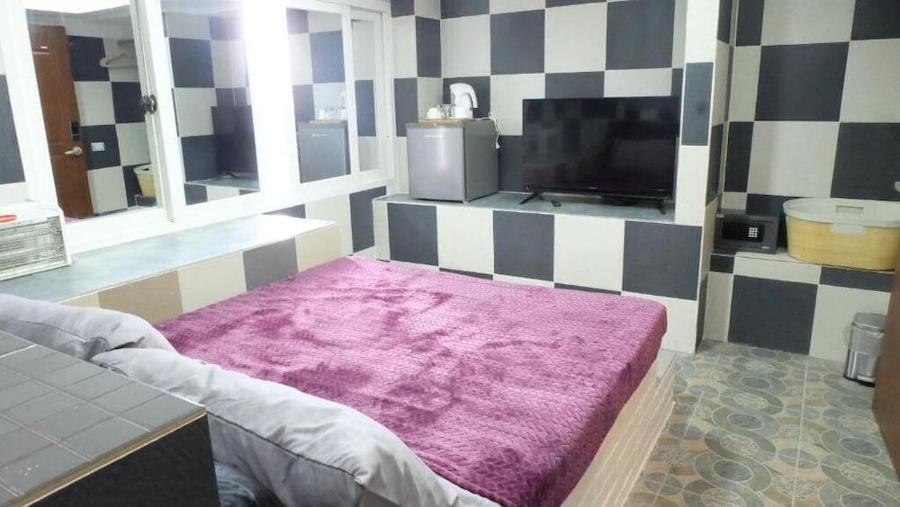 Jay Ang Resort and Dive