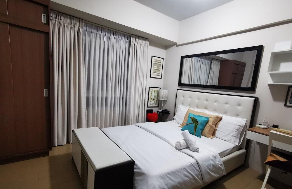 Cecillian Place Condotel