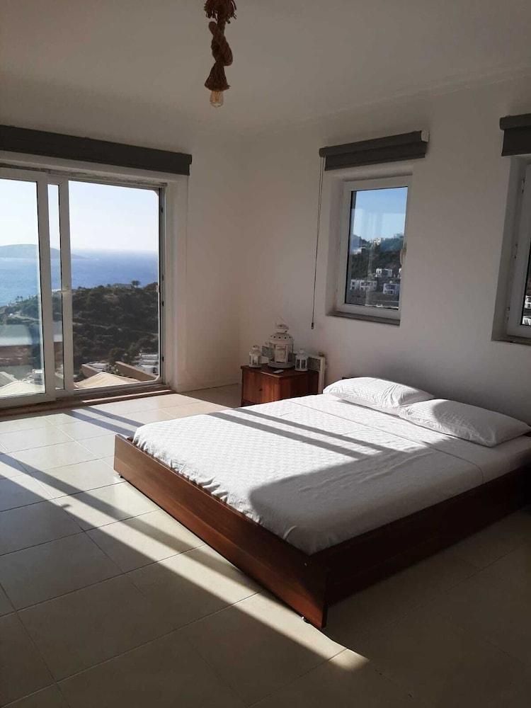 BO136 by Villaofsummer