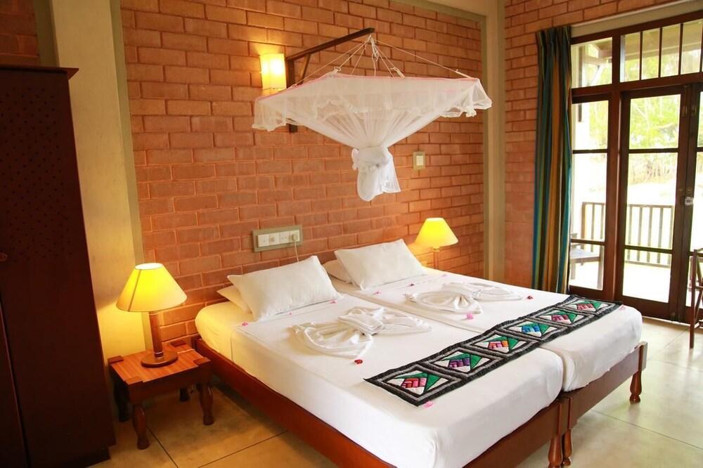 Serein Beach Hotel by DBI