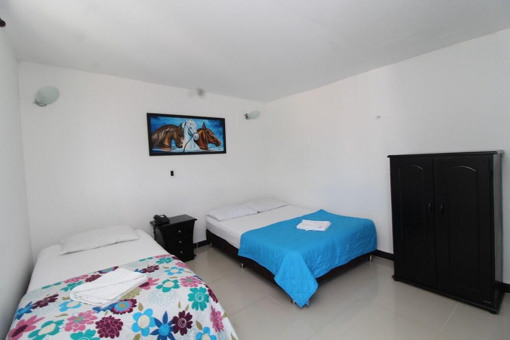 Hotel Confort Obelisk