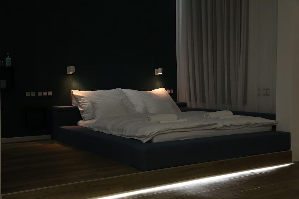 Paulay Central Top Studio