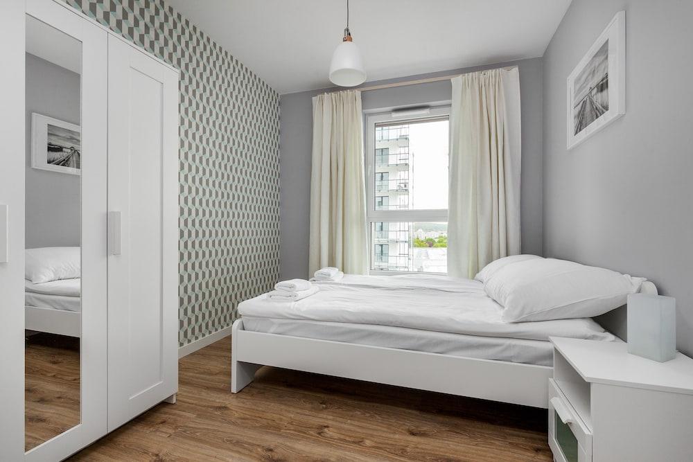 Frey Homes Suite - Blisko plazy