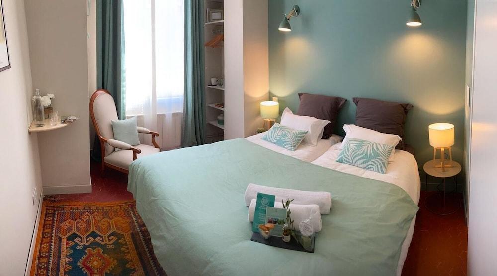 Villa Présence L'Oasis Chambres D'Hotes