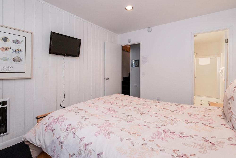 Chamonix #62 Bldg. D