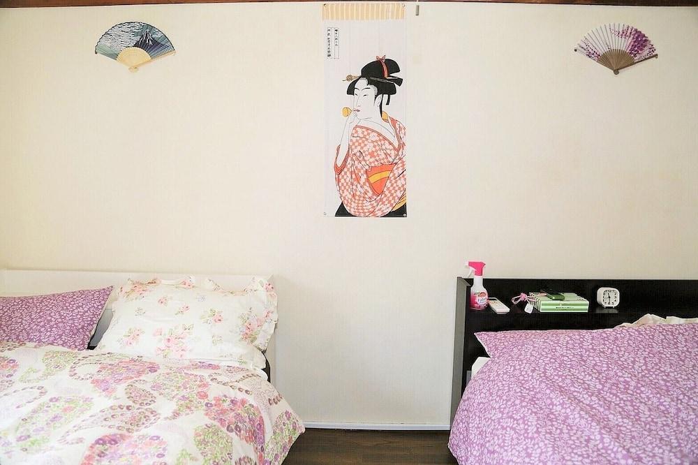 Otsuka Station Apartment Hotel