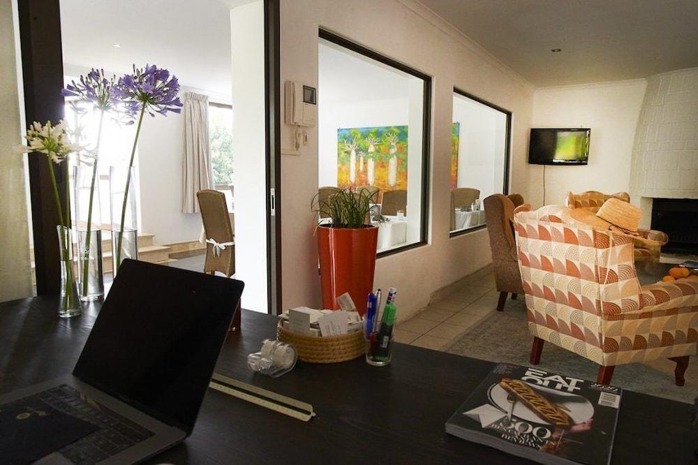 Hottentots Mountain View