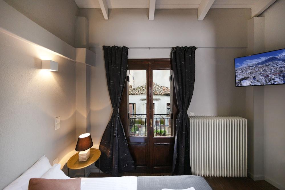 White Hills Suites & Spa