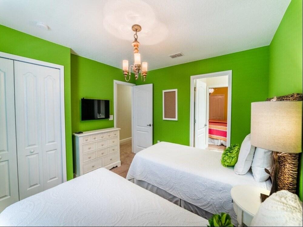 Stunning Champion's Home