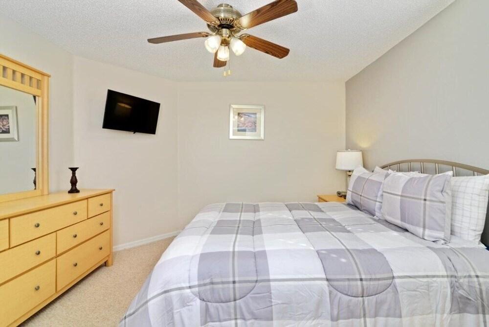 Donald Ducks Getaway Vacation Villa