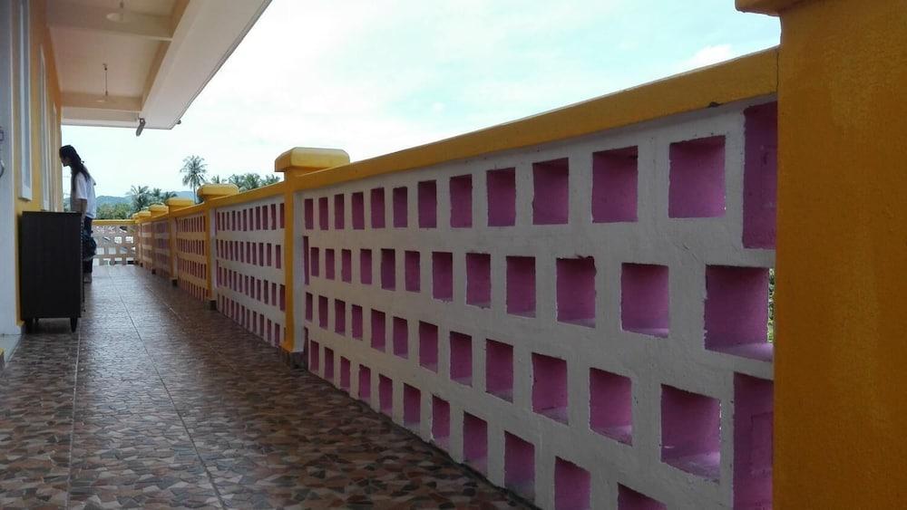 Harum Manis Country House