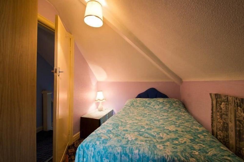 The Tops Self Catering