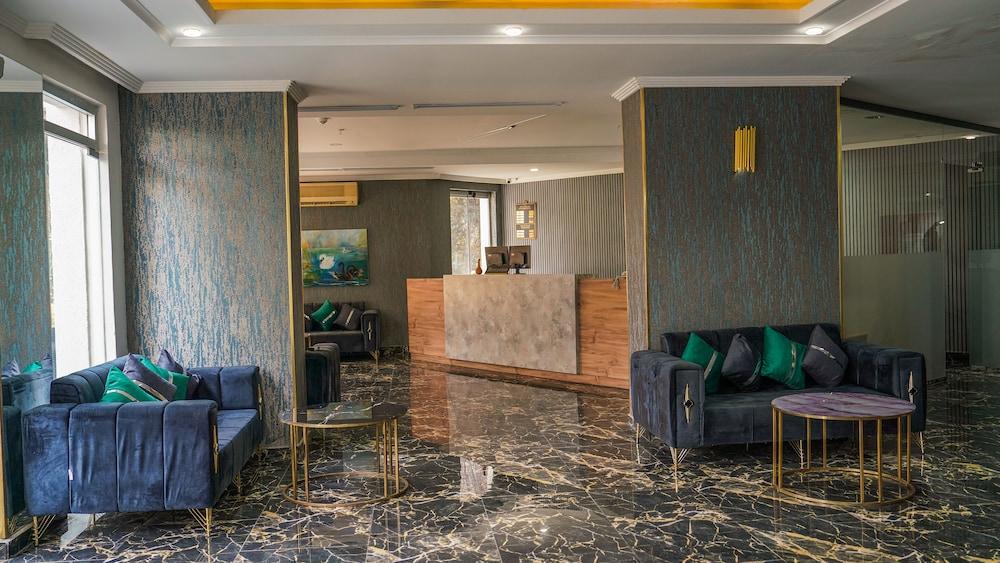 Grand Alisa Hotel – Ex.Royalisa Hotel