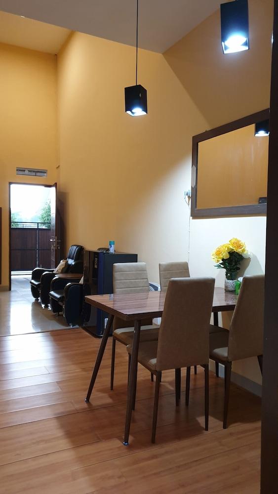 Guest House Puri 3 Bedroom AC