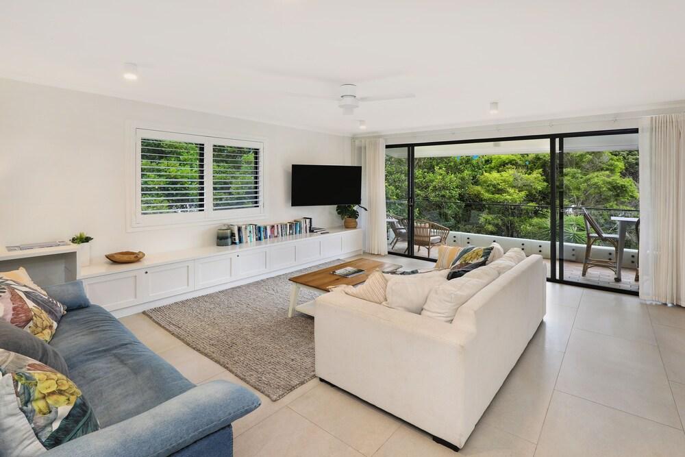 Oceanside Apartment - LAMER9