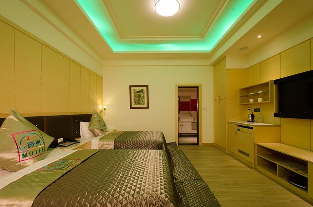 Zheng Yi Classic Motel