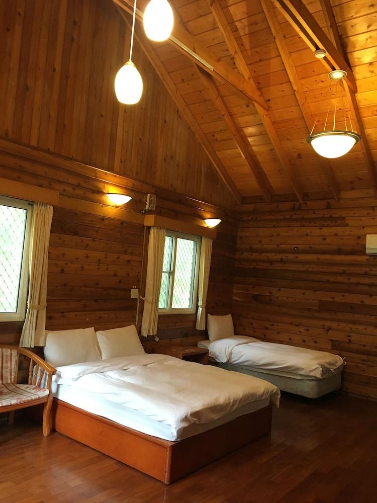 Sun Moon Lake Youth Hostel