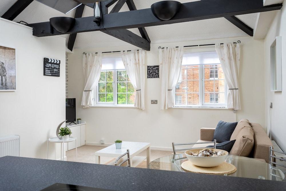 Lansdown Crescent Lane