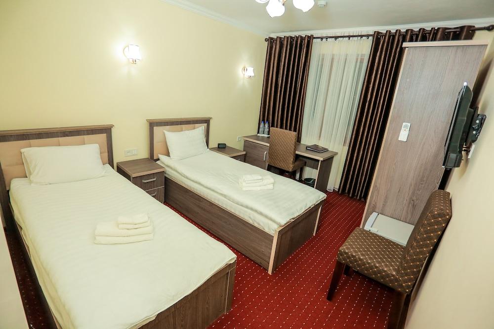 Sugdiyon Hotel