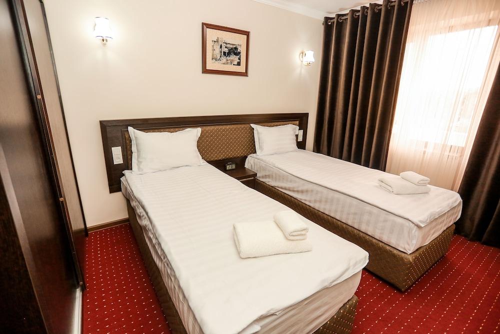 Sugdiyon Hotel