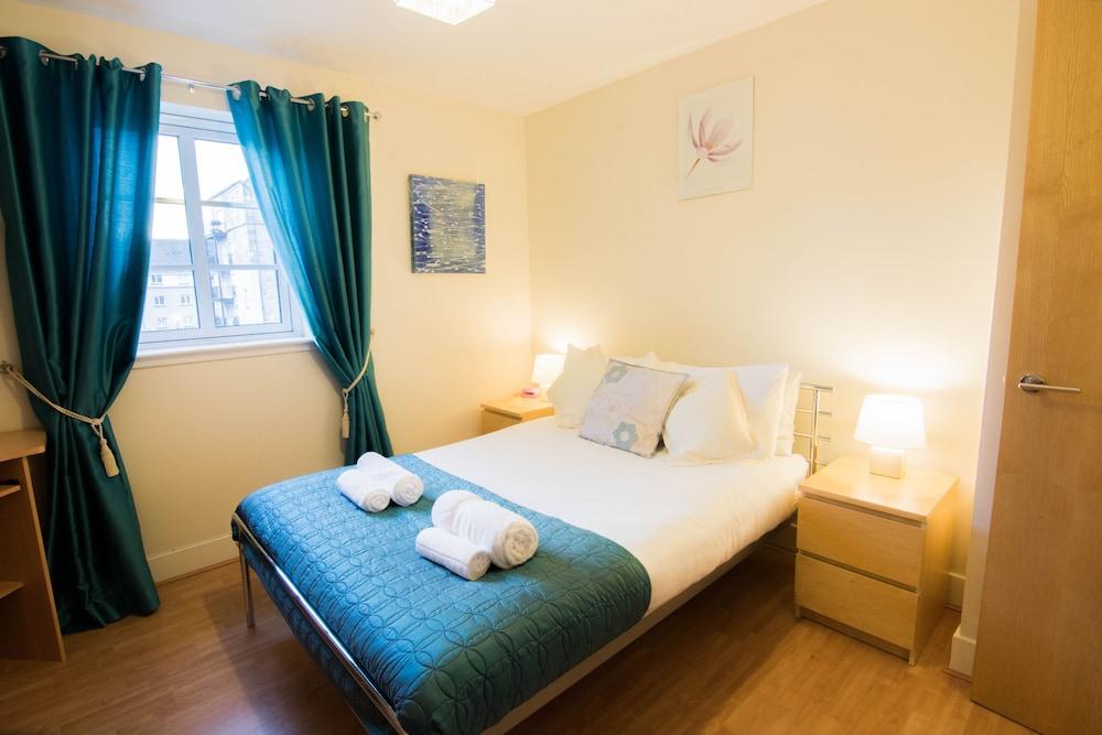 241 Easter Dalry Wynd