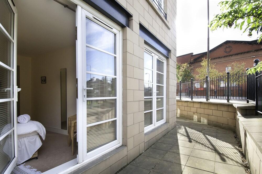 201 Annandale Street