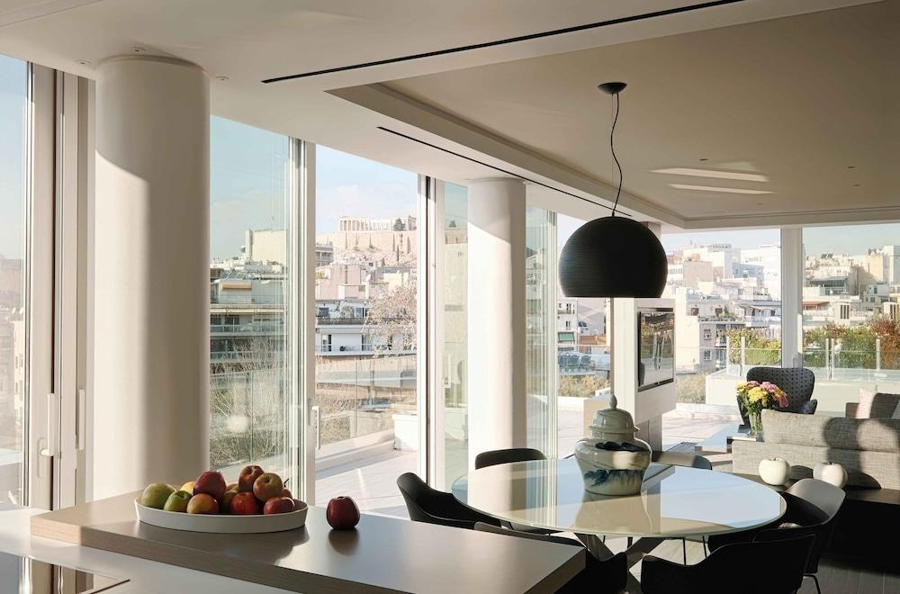 Sunlight Acropolis Loft