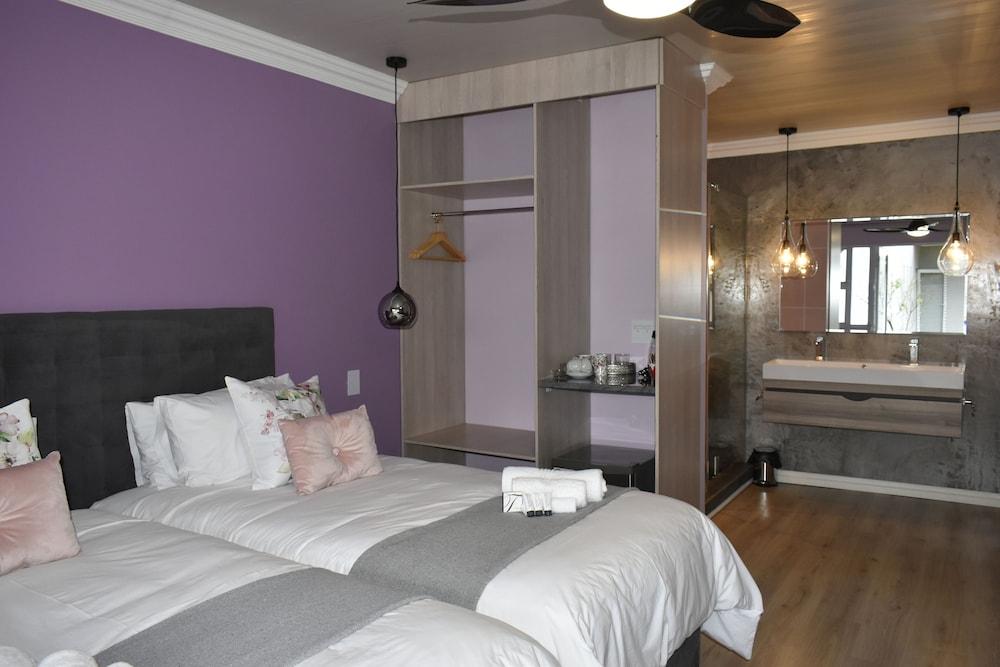 Mosswood Bed & Breakfast