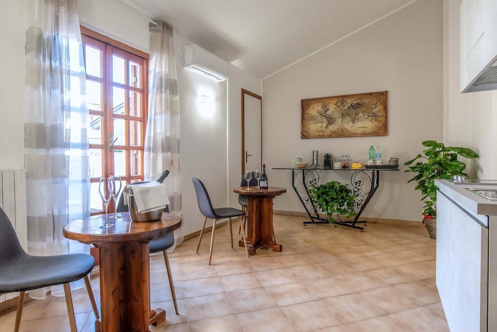 Plaza Rooms Ciampino