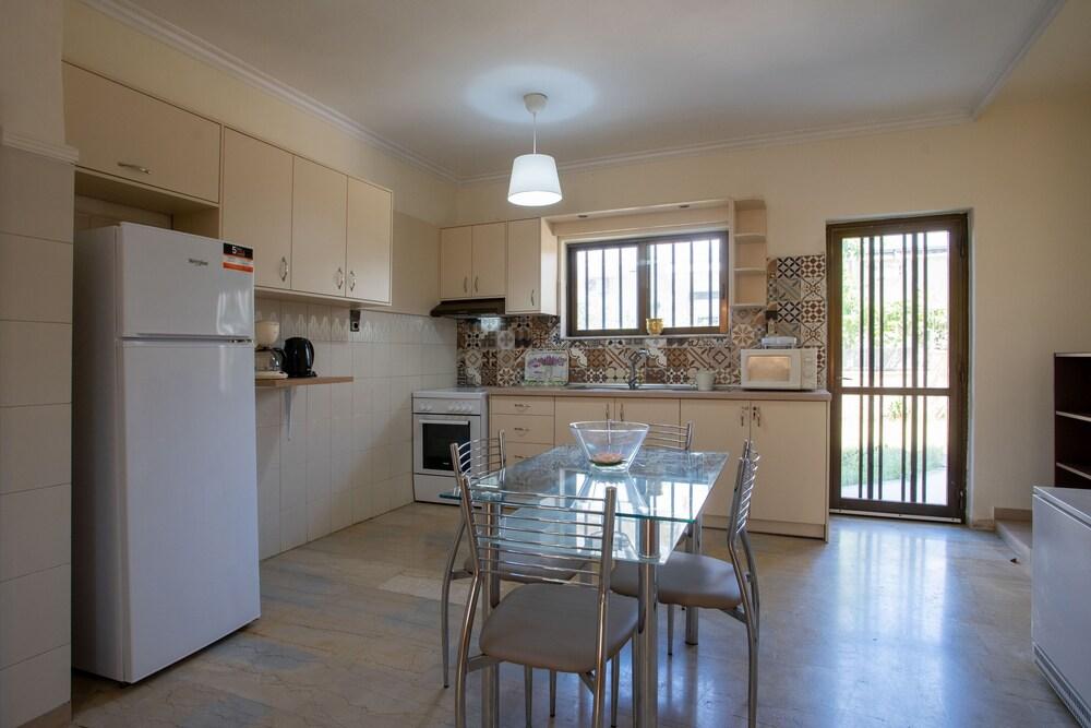 Alexandra's Apartment