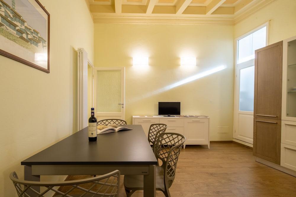 Santo Spirito Bright Flat by Mmega